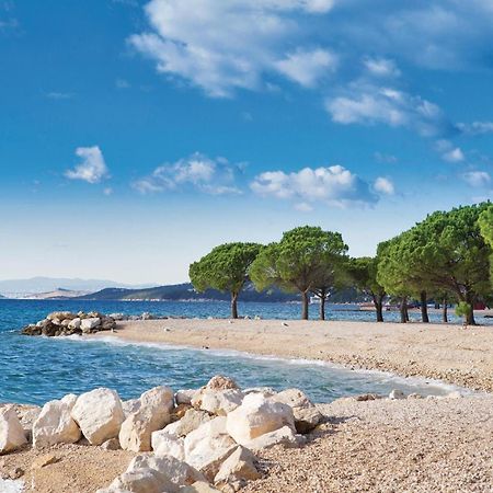 Cozy Apartment In Crikvenica With Kitchen Esterno foto